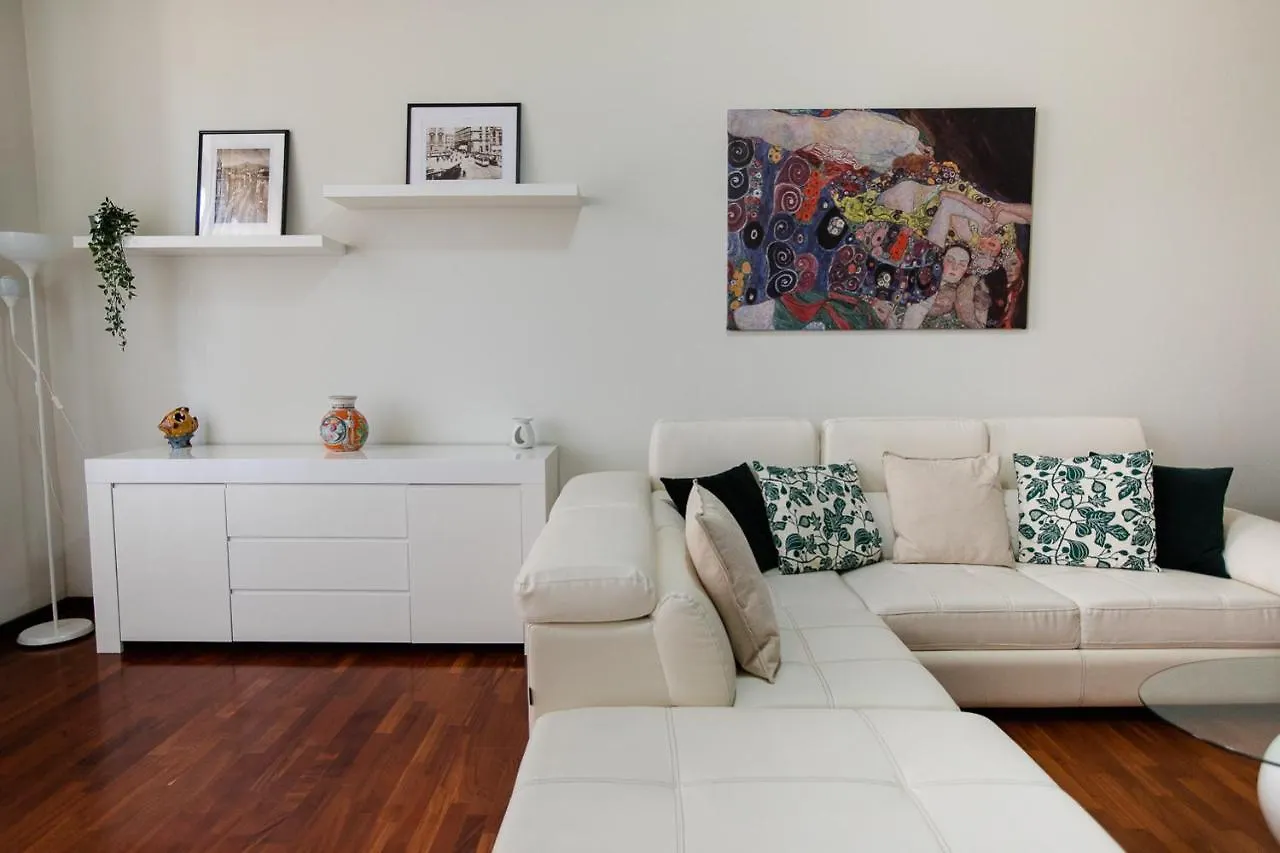 Apartament Agatea A Due Passi Dal Duomo By Wonderful Italy Katania